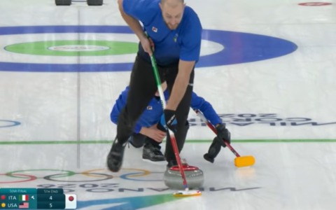 Olimpiadi Milano Cortina 2026: delusione curling, oggi a caccia del bronzo. Gare, risultati e commenti in diretta