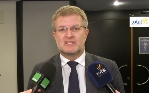 Fidanza (FdI): “Serve rafforzare normative e controlli per difendere la nostra agricoltura”