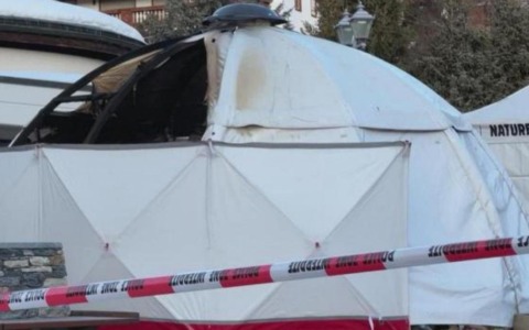 Incendio al memoriale delle vittime del Constellation a Crans-Montana