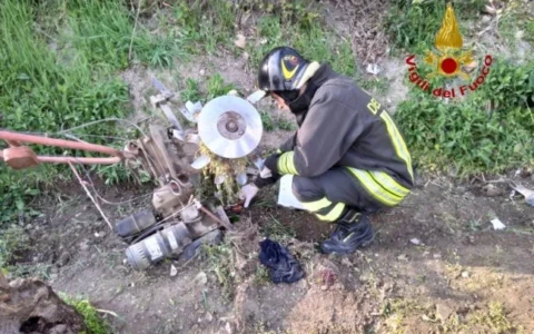 Incidenti sul lavoro: meccanico 24enne perde la vita travolto da un camion