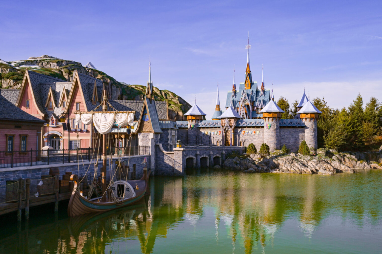 Disney Adventure World si espande: inaugurato il nuovo World of Frozen