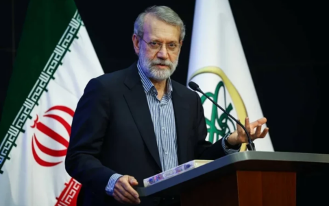 Raid israeliani in Iran, uccisi Larijani e il comandante Soleimani