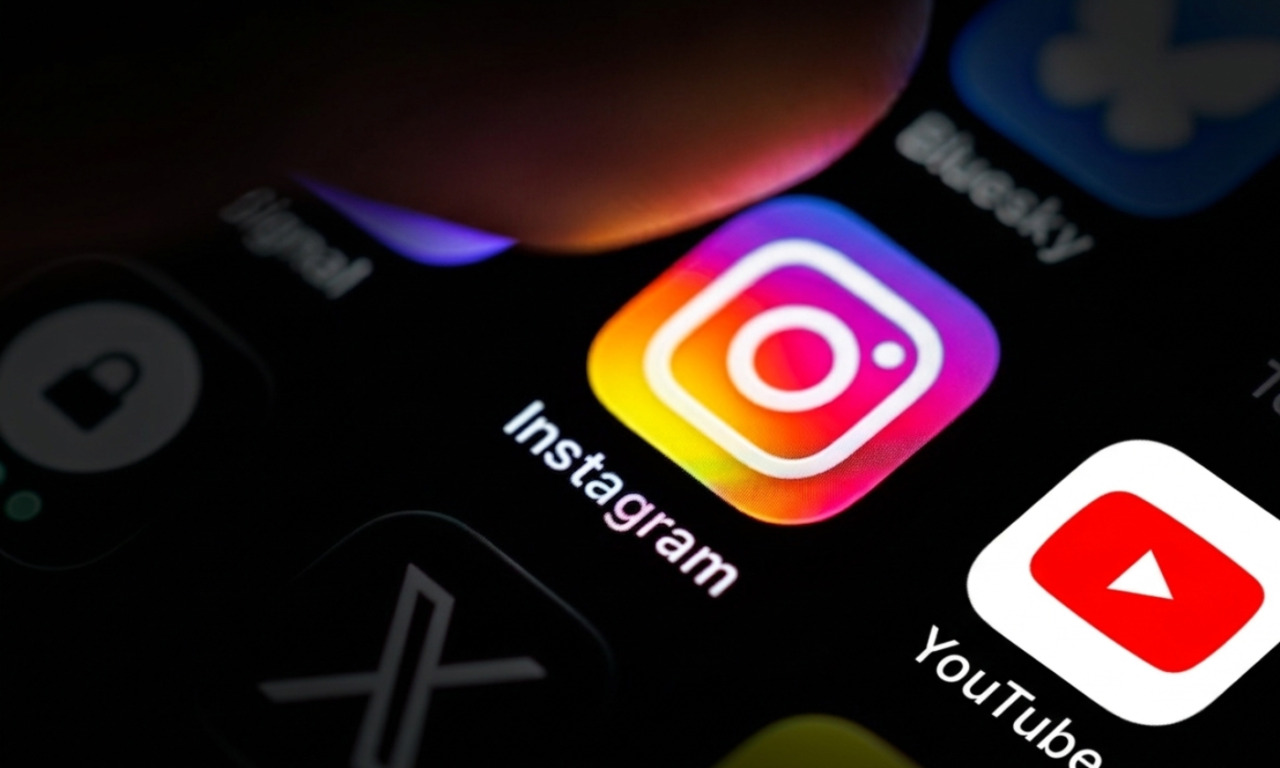 Condanna per Instagram e YouTube negli Usa: 3 milioni di dollari a una ragazza per la dipendenza digitale