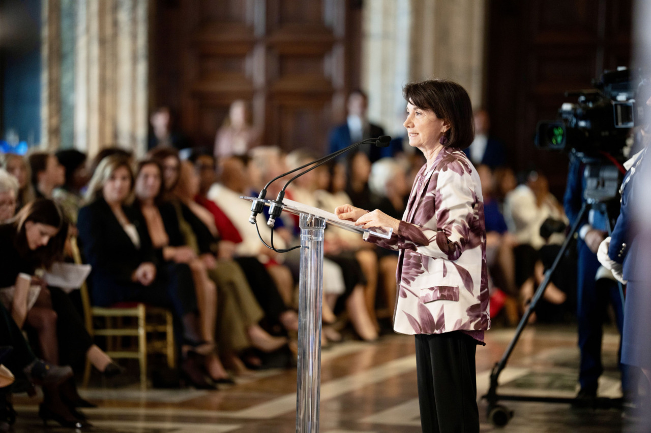 Mattarella celebra la giornata delle Donne: 'La Repubblica continuerà a dare voce, spazio e libertà ai loro talenti'"