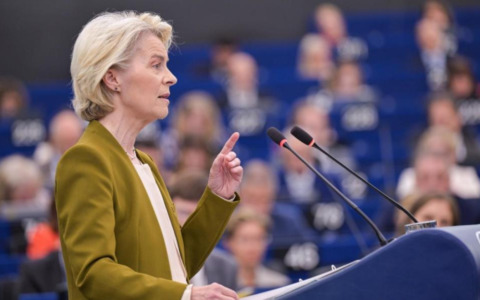 Dal G7 energia: aiuti di Stato per abbassare i prezzi alle aziende e sgravi sulle bollette