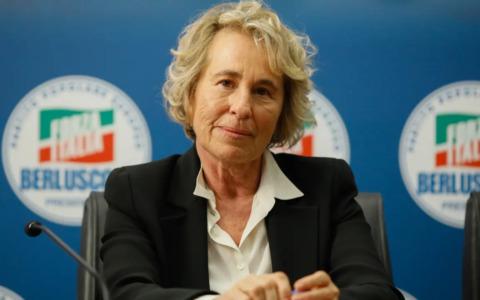Forza Italia: Gasparri lascia, arriva Stefania Craxi (“Per una volta il mio cognome non ha pesato in negativo”)