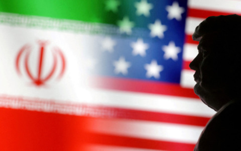 Guerra, nella notte ancora attacchi incrociati. L’Iran smentisce trattative in corso