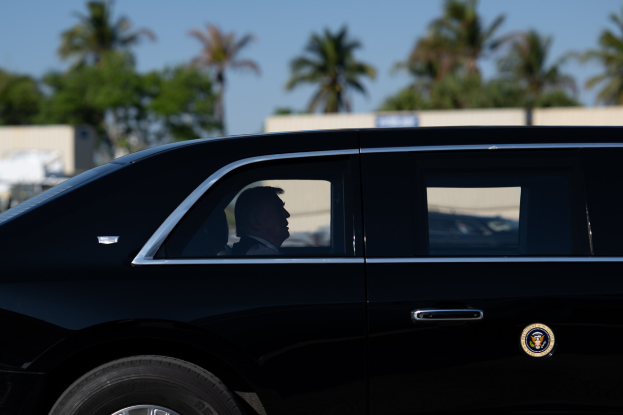 Iran, la frenata di Trump: stop ai raid sulle centrali energetiche e accordo in 15 punti