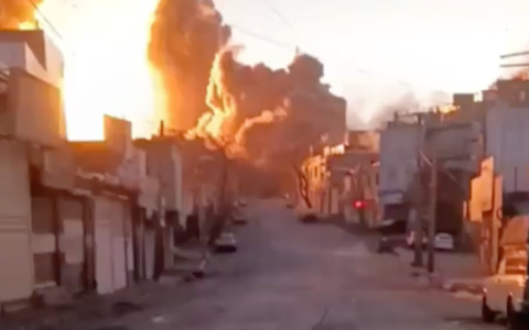 Israele e Usa continuano a colpire, Iran bersaglia con droni e missili i Paesi del Golfo