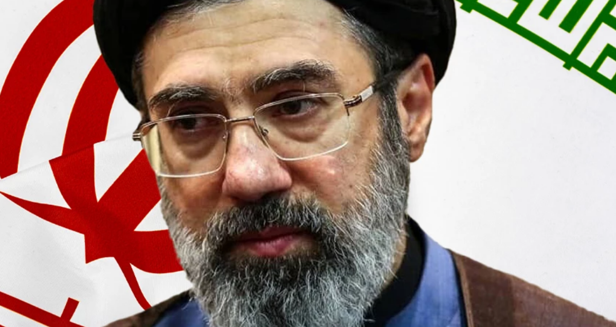 Ancora attacchi su Teheran e contrattacchi su Israele. Nel mirino il successore di Khamanei (il figlio)