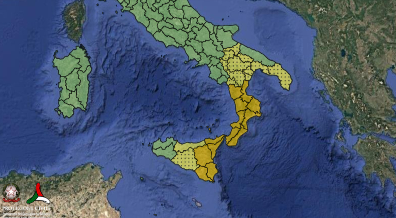 Allerta meteo arancione al Sud: Calabria e Sicilia sotto piogge intense e rischio frane