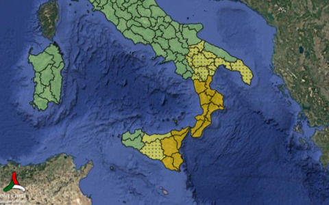 Allerta meteo arancione al Sud: Calabria e Sicilia sotto piogge intense e rischio frane