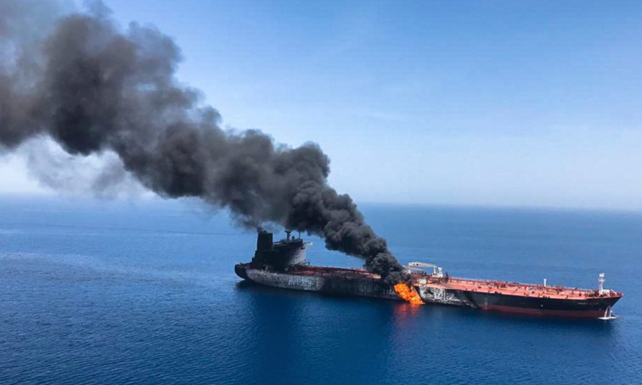 L’Iran riapre lo stretto di Hormuz a pagamento (a 2 milioni di dollari a nave)