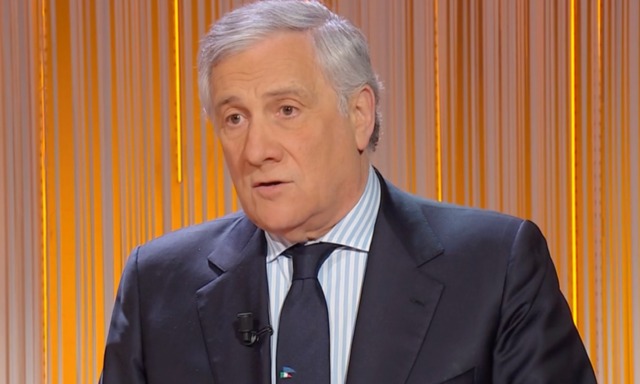 Tajani prevede: "I Pasdaran hanno armi solo fino a 7 giorni"