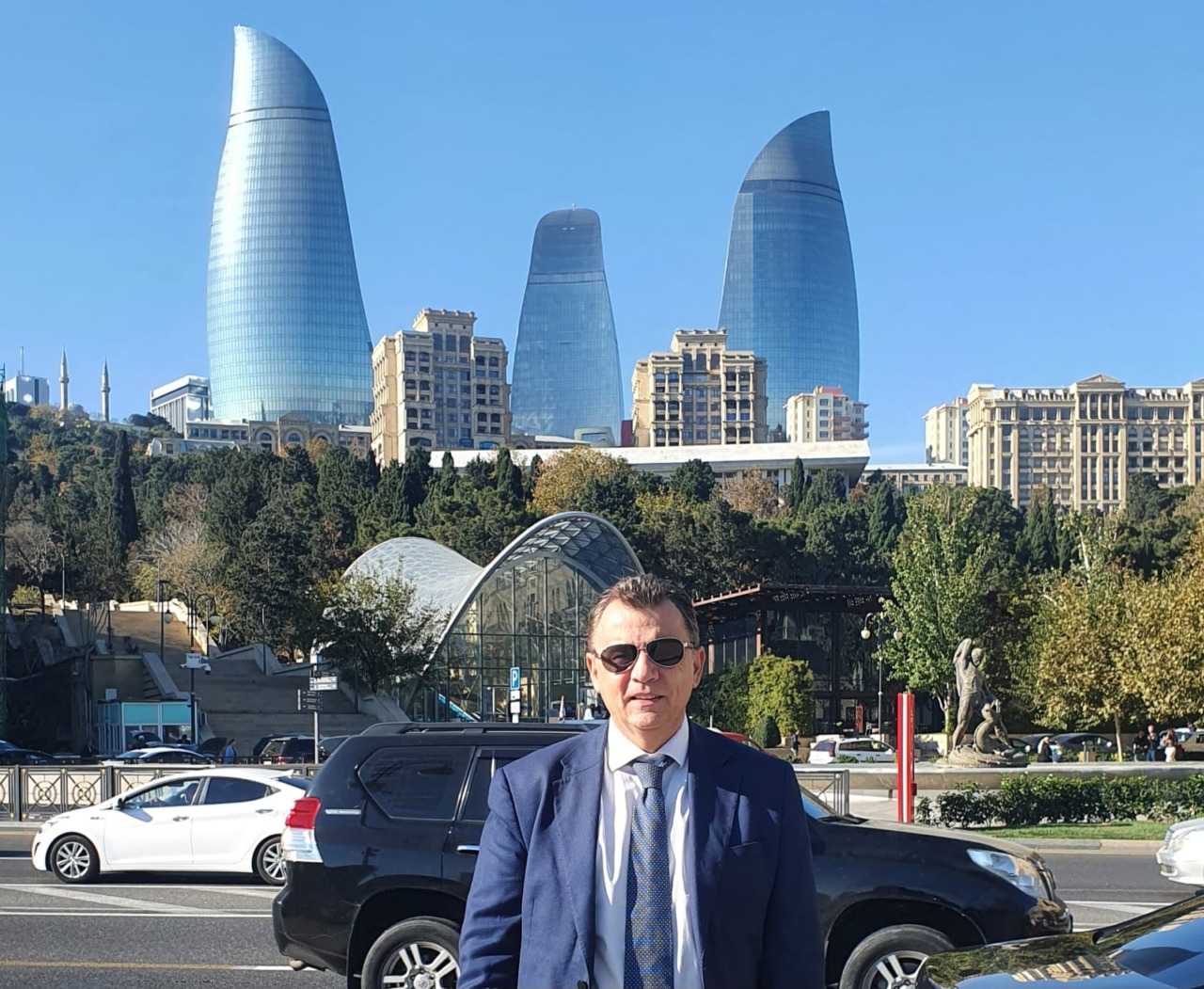 Vescovi: “Piena solidarietà all’Azerbaigian, nessuno può colpire con missili un grande popolo con una storia millenaria”