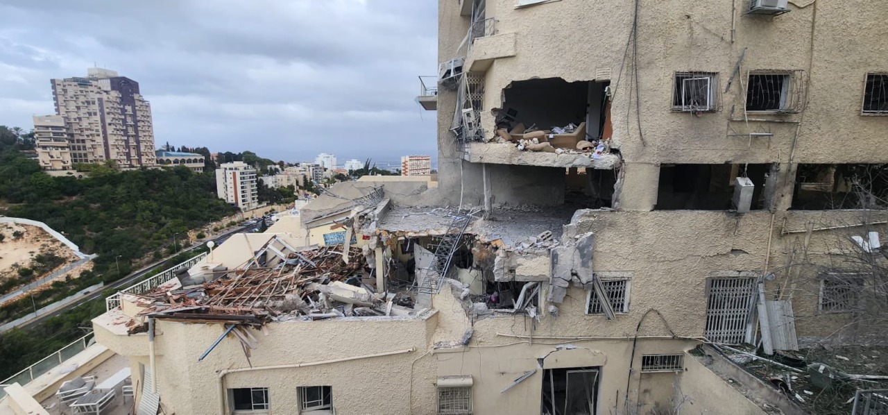 Due guerre parallele: Israele colpisce Beirut, il Libano attacca Cipro