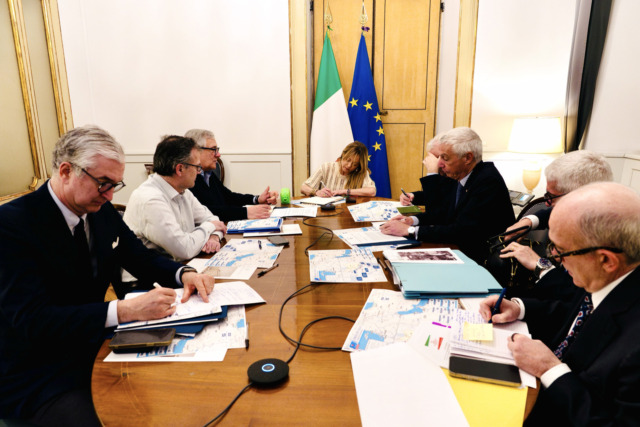 Allerta sicurezza in Italia dopo l’escalation in Medio Oriente: rafforzati controlli su ambasciate, basi Usa e siti ebraici