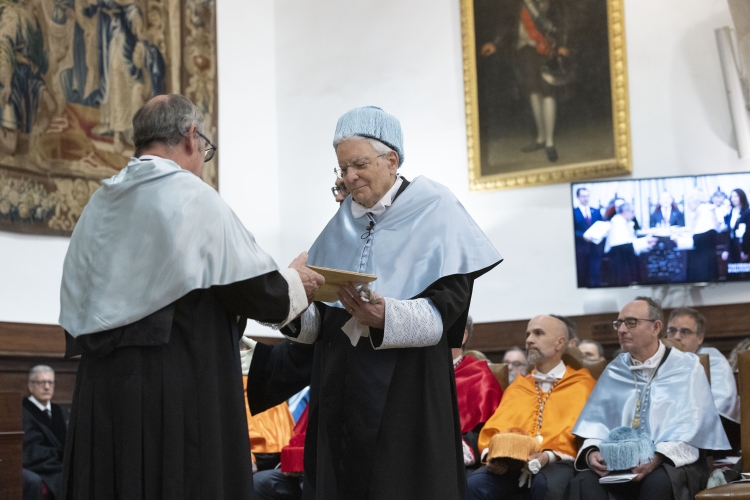 Sergio Mattarella: “Europa indispensabile per la pace, dica no alla violenza e al sovranismo assoluto”