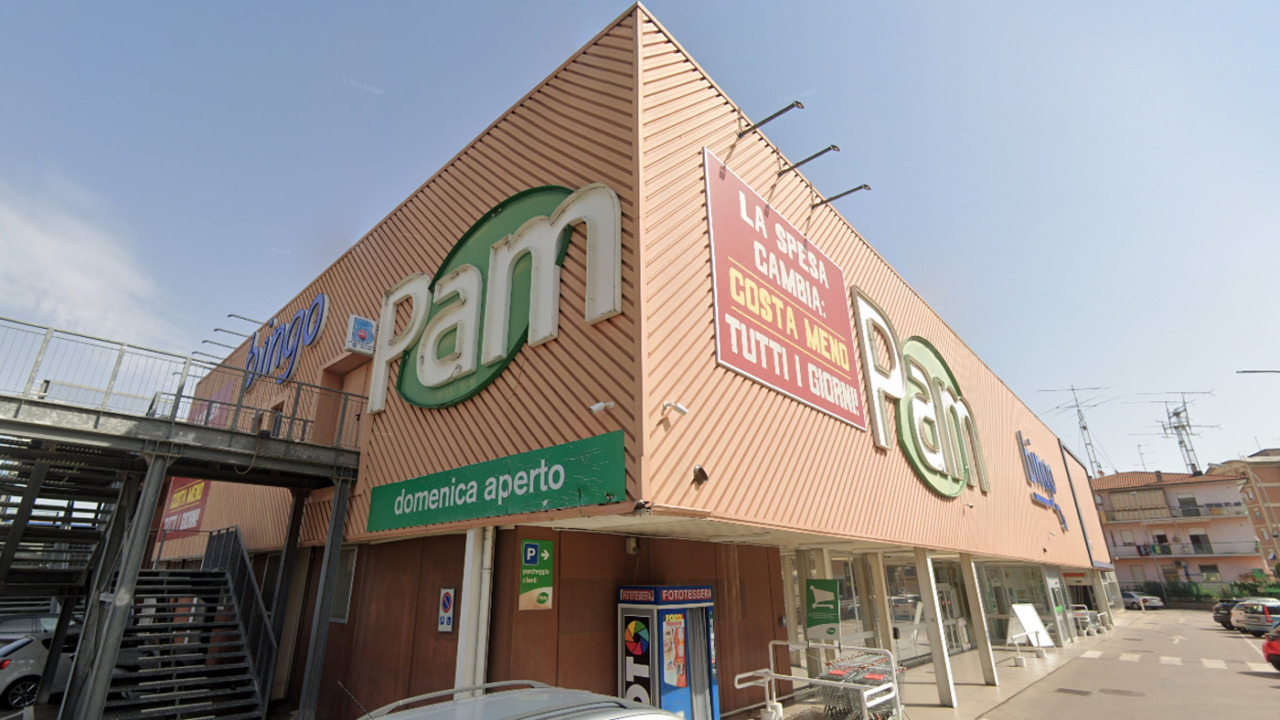 Supermercati Pam ancora nella bufera: proteste chiusura in Veneto, in Toscana dipendente risarcita