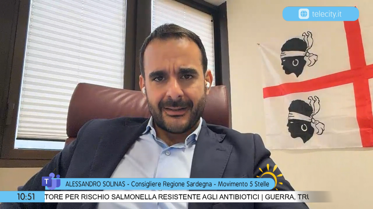 Solinas (M5S): “Paga minima oraria garantita e alti standard di qualià del lavoro”