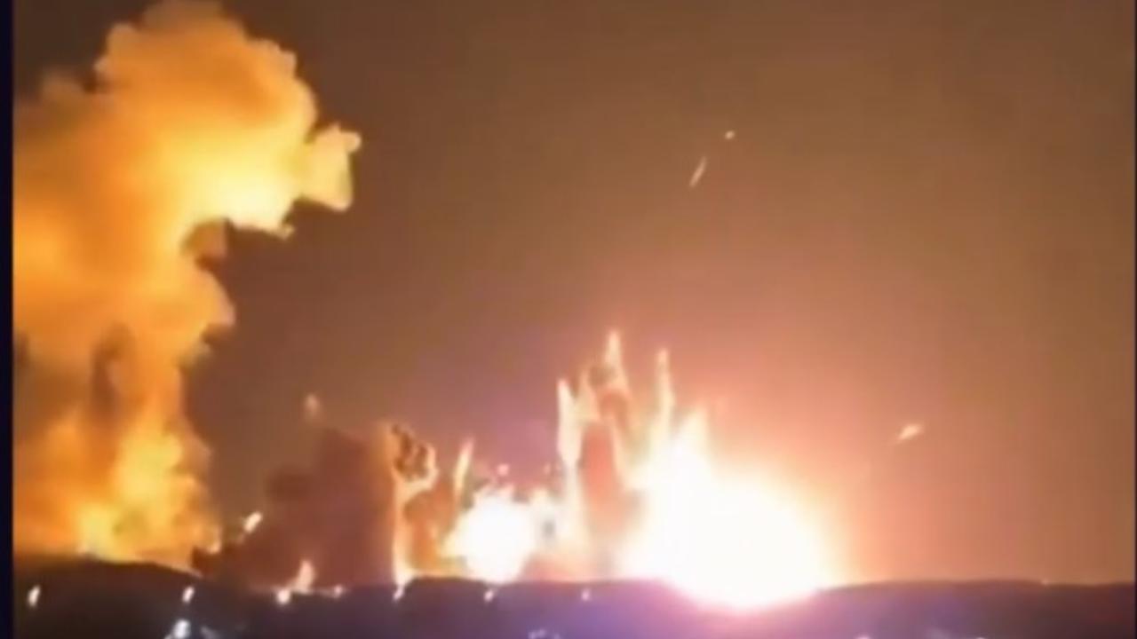Il video di un deposito di munizioni distrutto in Iran postato da Trump