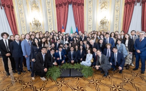 Mattarella incontra i giovani giornalisti: “L’informazione libera e indipendente è premessa di democrazia”