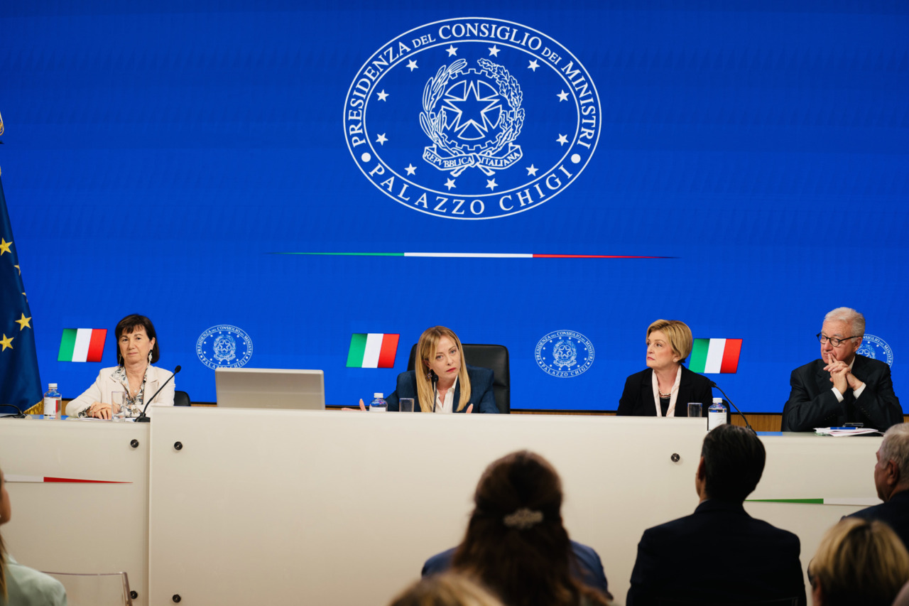 Incentivi per chi assume col salario giusto: dal Governo ok al decreto lavoro