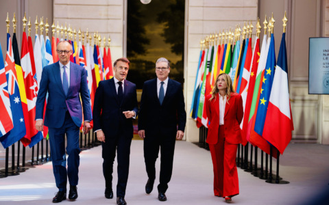 Volenterosi a Parigi, vertice su Hormuz: “Positivo l’annuncio sulla riapertura, ma deve essere durevole”