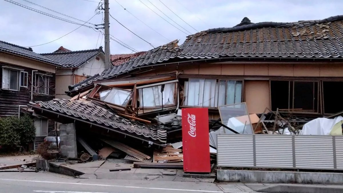 Giappone, terremoto di magnitudo 7.5 scuote il Tohoku: allerta tsunami per il nord-est