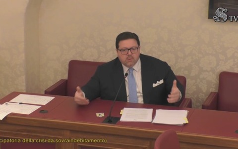 Sovraindebitamento, UCI in audizione al Senato. Cartolarizzazione a valenza sociale come strumento per proteggere le famiglie