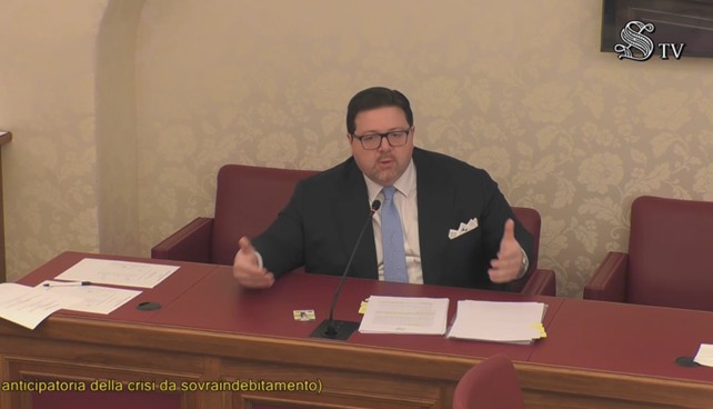 Sovraindebitamento, UCI in audizione al Senato. Cartolarizzazione a valenza sociale come strumento per proteggere le famiglie