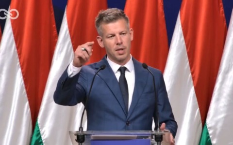 Ungheria, prima conferenza di Magyar pronto a togliere veto su prestito UE a Ucraina: “Parlerò con Meloni”