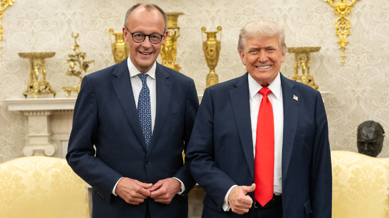 Trump si infuria con Merz (“reo” d’aver detto: “L’Iran ha umiliato gli Stati Uniti”)