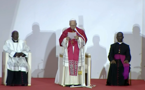 Papa Leone, secondo giorno in Angola e altra puntuale richiesta di pace