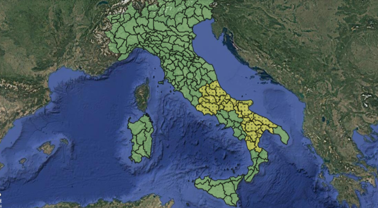Maltempo in arrivo in Italia: temporali, grandine e allerte gialle al Centro-Sud