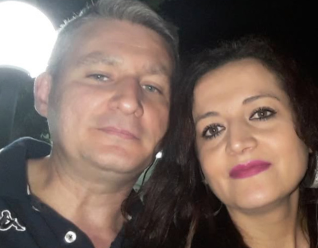 Femminicidio a Foggia: nella foto profilo della vittima, il simbolo contro la violenza sulle donne