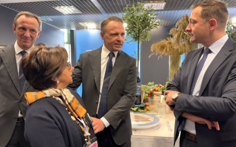 Al Vinitaly il riso si mette in mostra e rivendica le proprie necessità