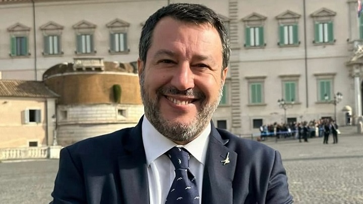 Nuovo Codice della strada 2026, via libera del Governo: multe più basse, nuove regole per moto, bici e automobilisti