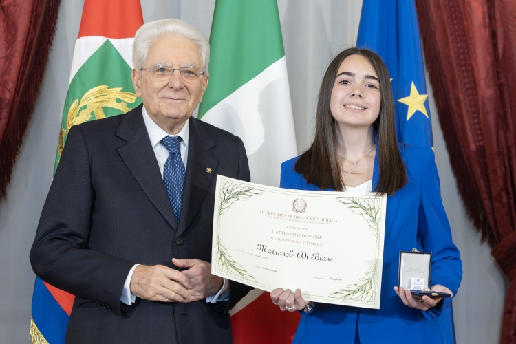 Mattarella premia 29 nuovi giovani Alfieri della Repubblica