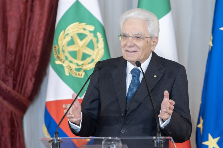 Mattarella: “La finale di Coppa Italia sia l’avvio di un rilancio sportivo del nostro calcio”