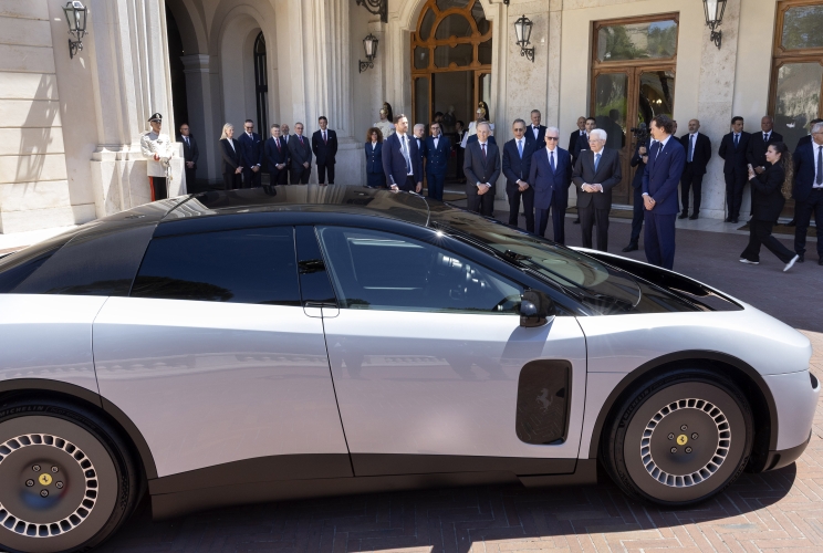 Ferrari Luce: prezzo “abbordabile” come prima elettrica (ma l’autonomia…)