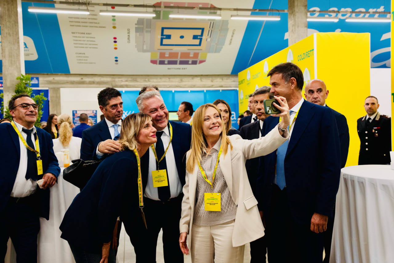 Meloni da Coldiretti sferza l'Ue su energia, economia e difesa