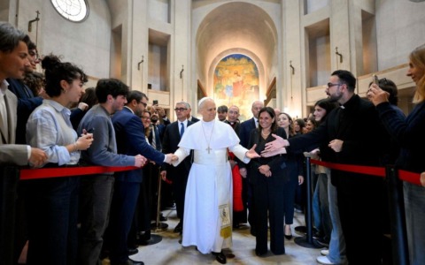 Anche davanti agli studenti della Sapienza il Papa ha voluto parlare ancora di pace