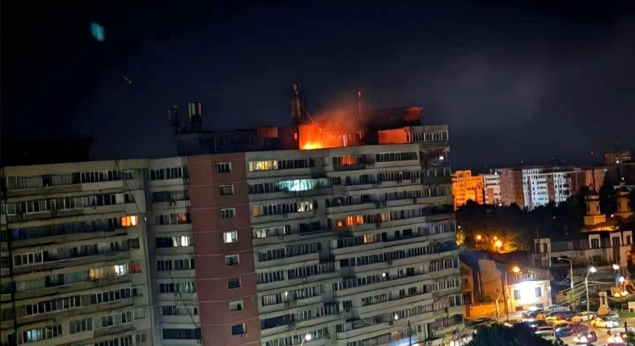 Drone russo sulla Romania (Paese NATO dal 2004), colpito un palazzo residenziale al confine con l’Ucraina