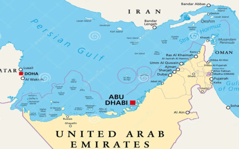 Battaglia a Hormuz: Iran attacca cargo coreano e lancia droni sugli Emirati