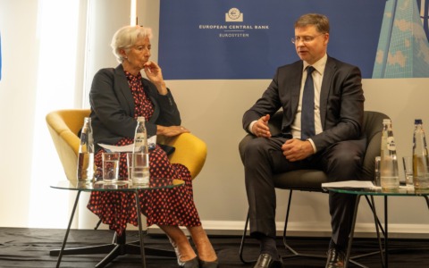 Lagarde all’Europarlamento: “Verso il ritorno dell’inflazione al 2%”