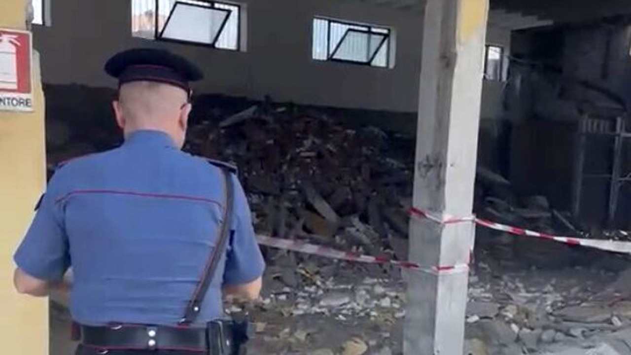 Incidenti sul lavoro, ancora due morti: 71enne travolto da una parete, 45enne ha un malore sul tetto