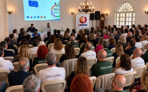 “L’agenda politica del merito”: l’ottavo Congresso nazionale di Meritocrazia Italia