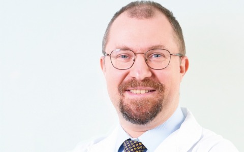La Salute Parte dalla Bocca: Innovazione, Tecnologia e Prevenzione per una vita più longeva