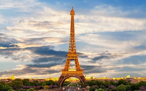 Turismo globale in crescita: secondo UN Tourism i viaggi internazionali superano i livelli pre-pandemia